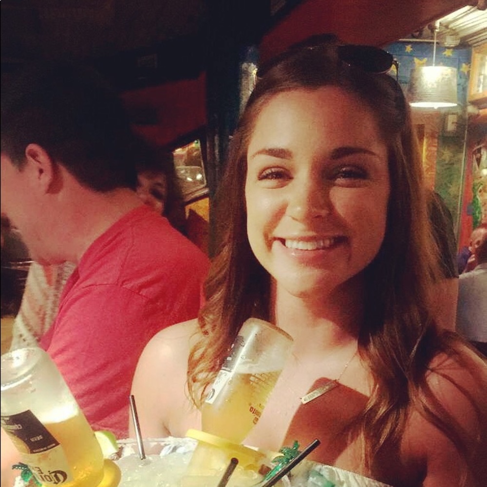 Meet your Posher, Clare